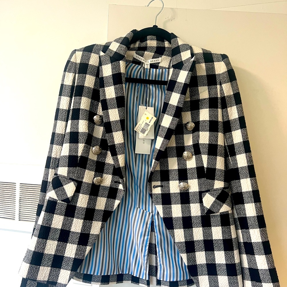 Brand new Veronica Beard blazer. Never worn.